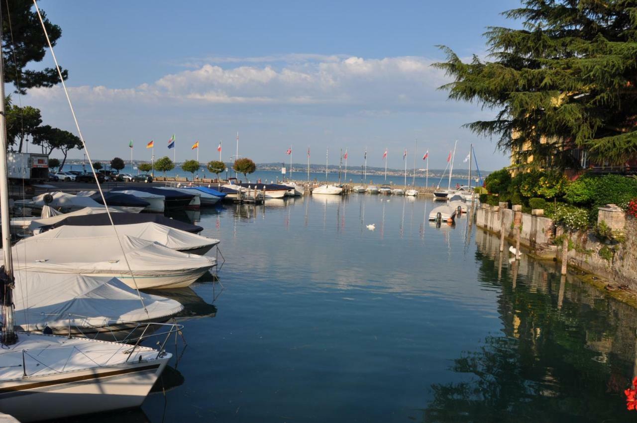 Royal Apartments Garda Sirmione Kültér fotó